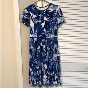 Maggy London beautiful flower dress